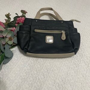 Kolton  Black‎ and Tan Shoulder Bag~ Everyday use with elegance